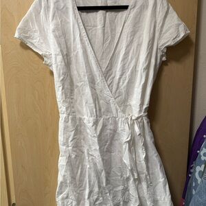 Abercrombie & Fitch White Top